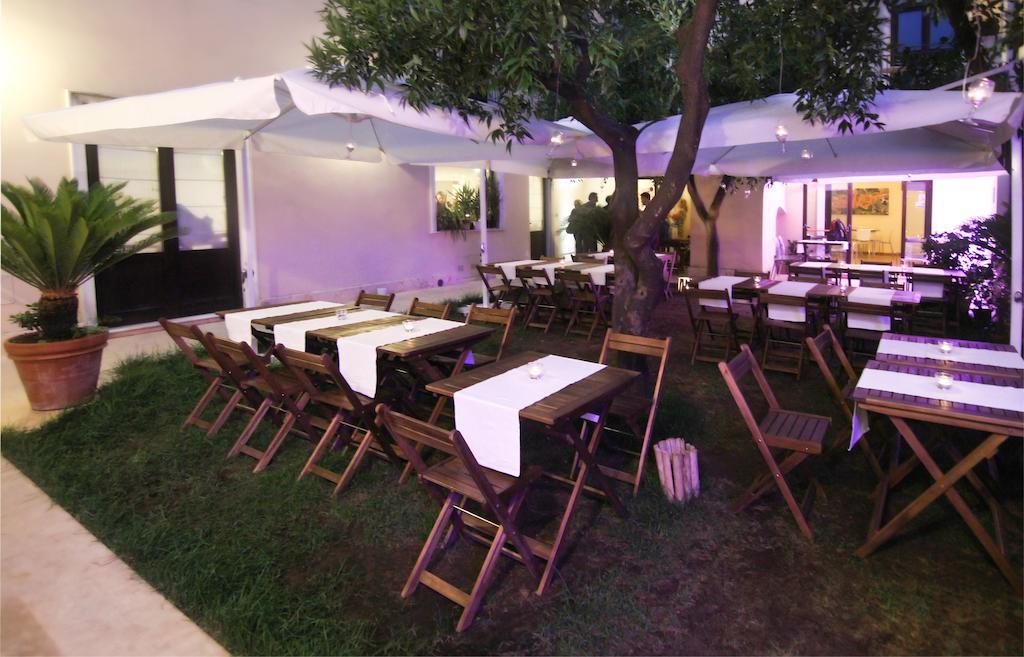 L' Antico Cortile Hotel Caserta Kültér fotó